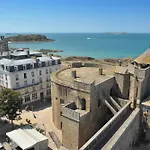 Hôtel de France et Chateaubriand