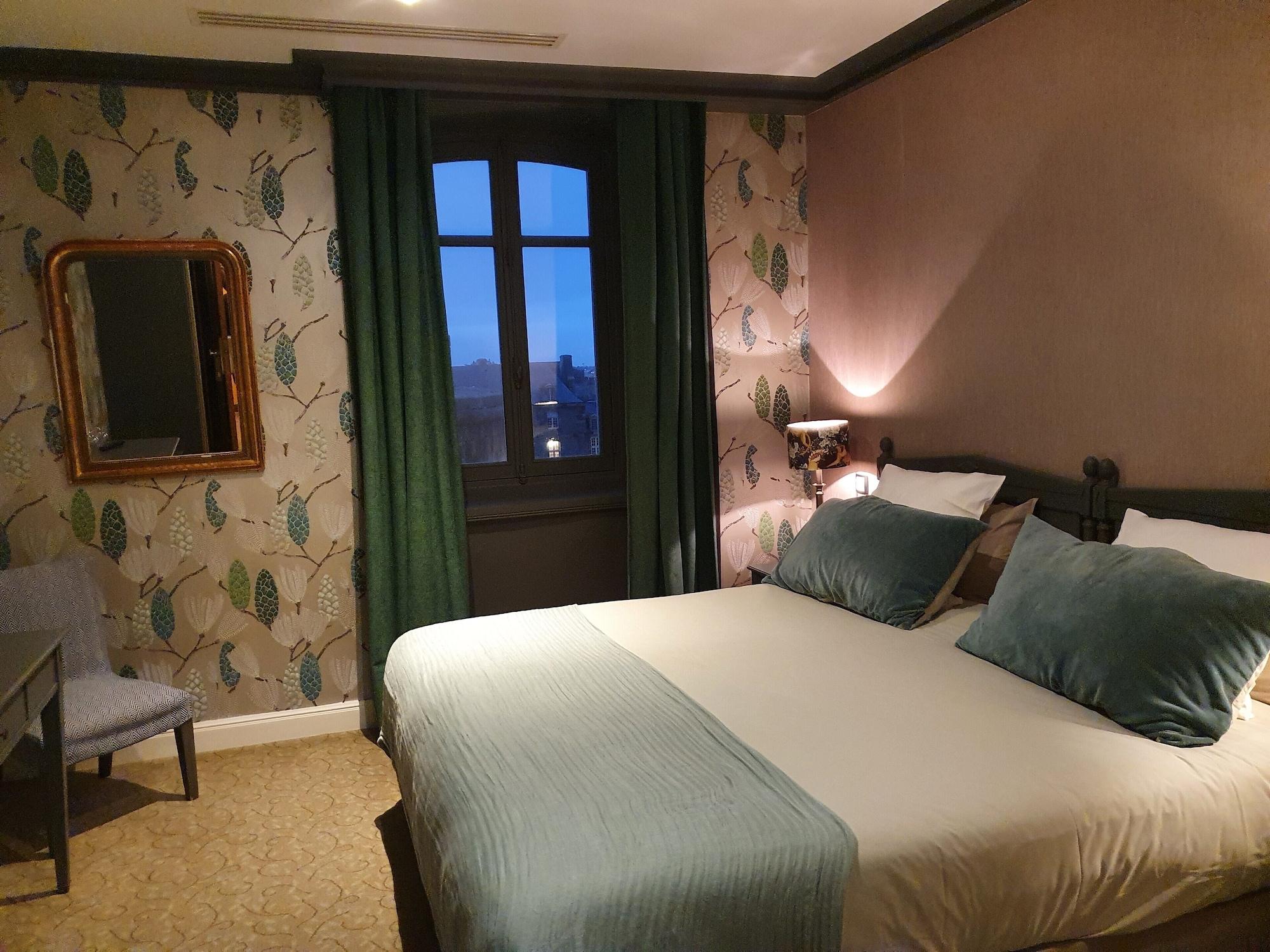 De France Et Chateaubriand Hotel
