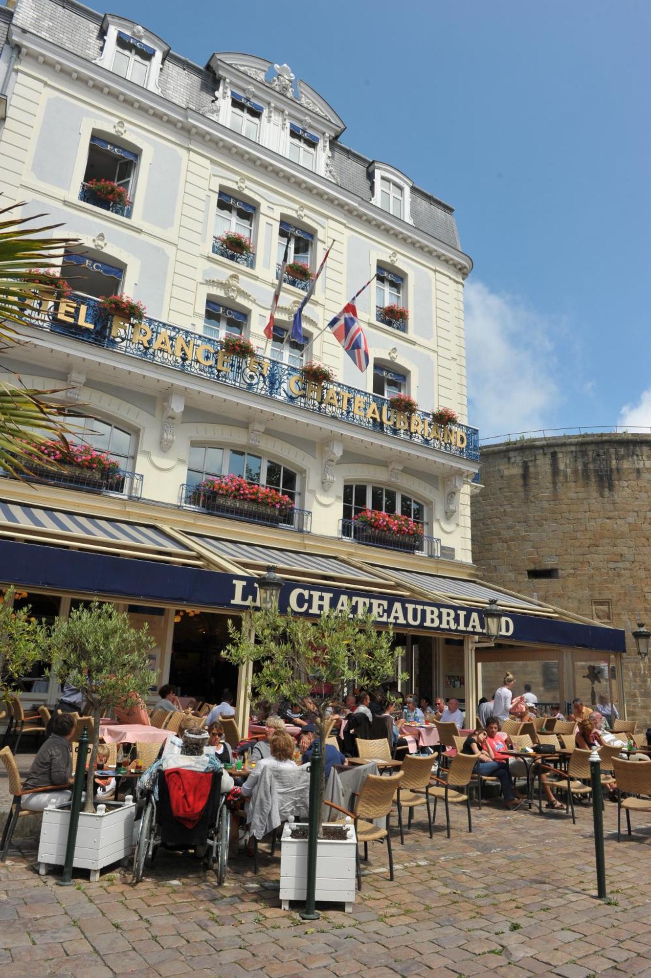 Hotel De France Et Chateaubriand 3*