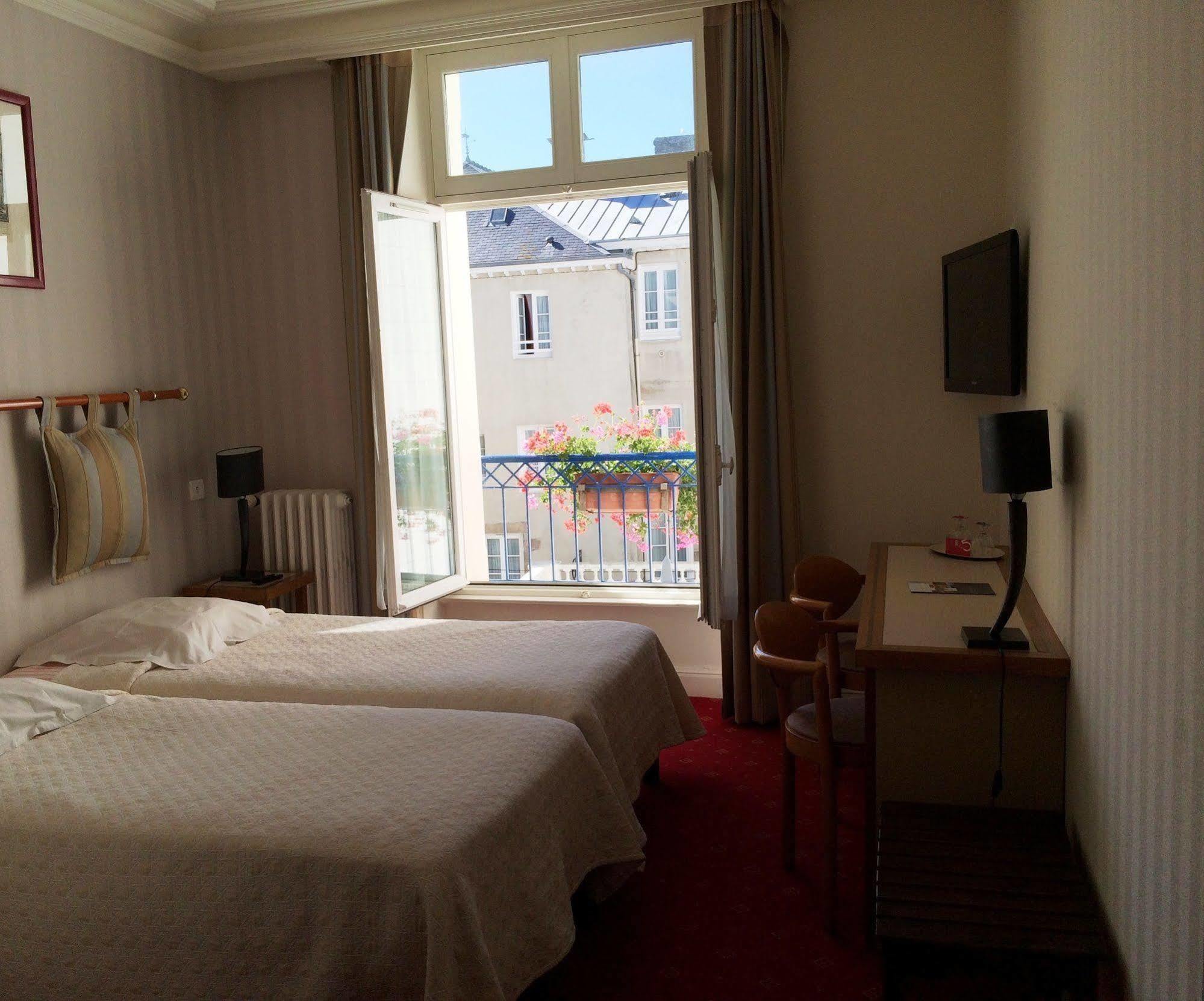 De France Et Chateaubriand