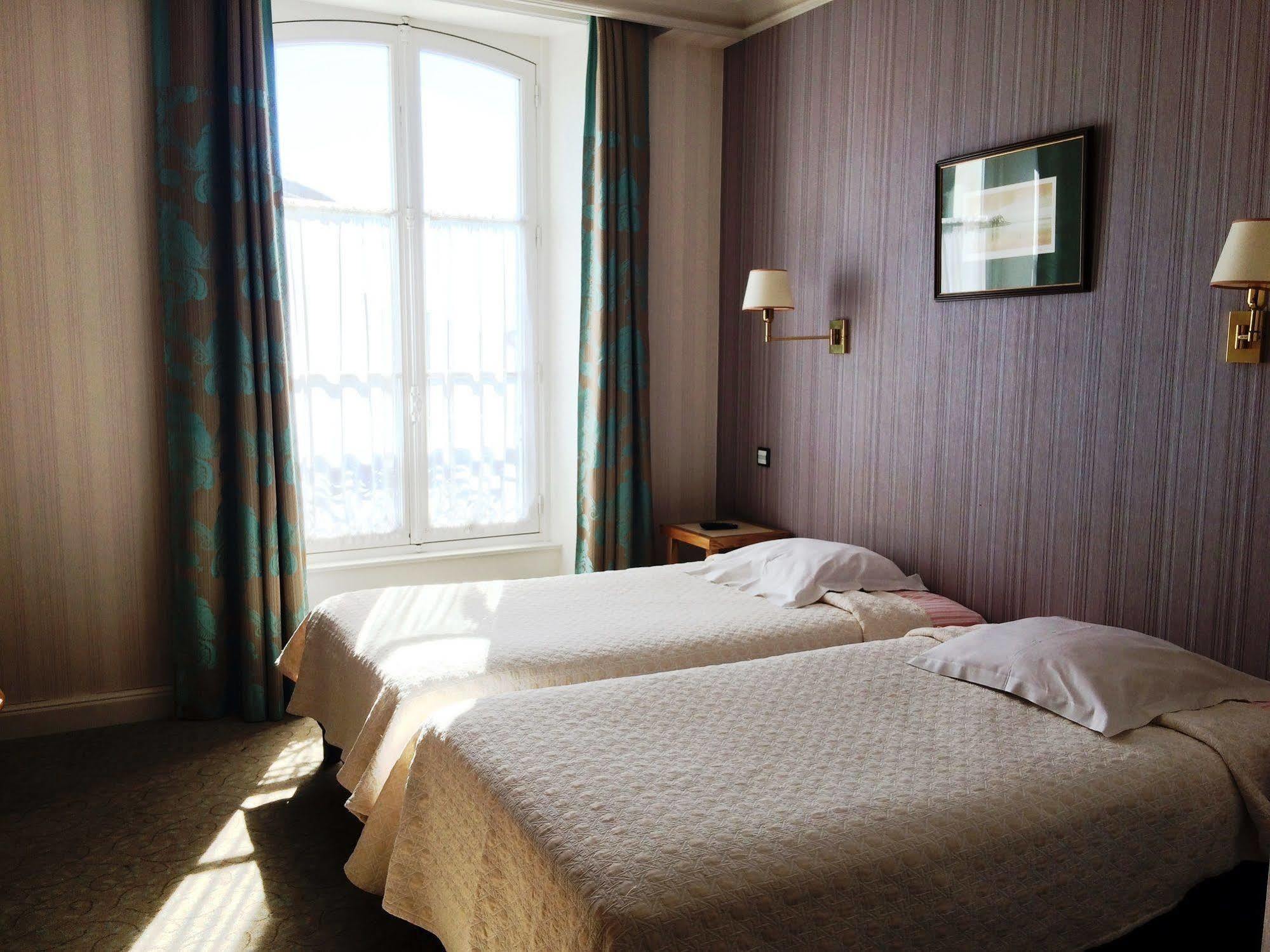 De France Et Chateaubriand