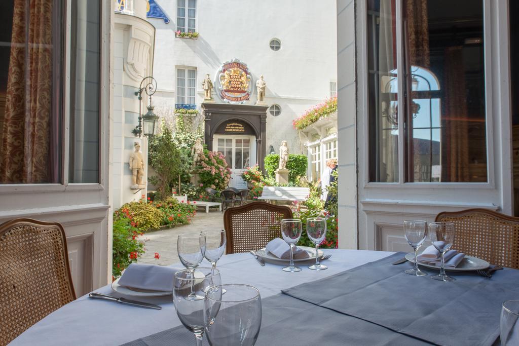 Hotel France Et Chateaubriand 3*